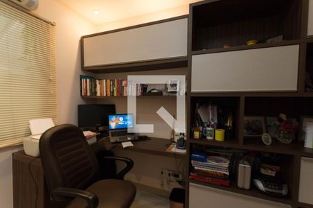 Escritório de casa de condomínio para alugar com 2 quartos, 90m² em Setor Centro Oeste, Goiânia