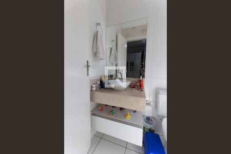 Casa de condomínio para alugar com 90m², 2 quartos e 2 vagasBanheiro