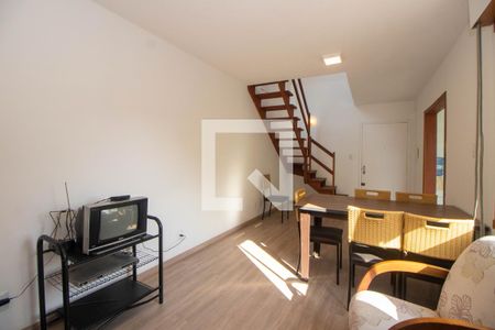 Sala de apartamento para alugar com 2 quartos, 84m² em Passo da Areia, Porto Alegre