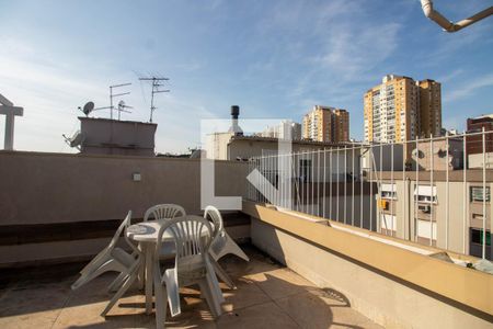 Vista do Quarto 1 de apartamento para alugar com 2 quartos, 84m² em Passo da Areia, Porto Alegre