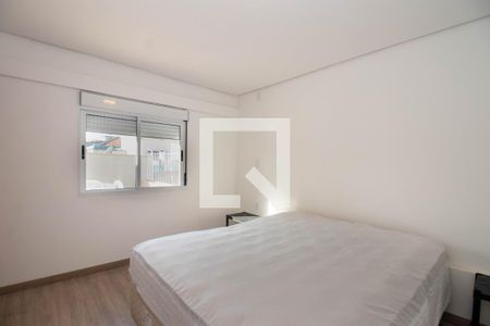 Quarto 1 de apartamento para alugar com 2 quartos, 84m² em Passo da Areia, Porto Alegre