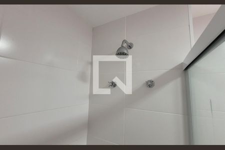 Apartamento para alugar com 60m², 2 quartos e 1 vaga Apartamento para alugar com 60m², 2 quartos e 1 vagaBanheiro da suíte