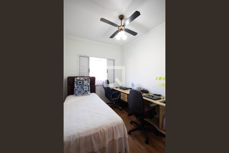 Casa de condomínio à venda com 109m², 3 quartos e 2 vagasQuarto 3