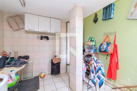 Casa à venda com 153m², 3 quartos e 4 vagasÁrea de serviço