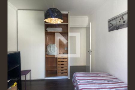 Apartamento à venda com 76m², 2 quartos e 1 vagaQuarto 2