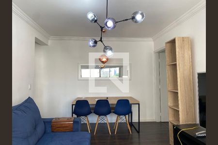 Apartamento à venda com 76m², 2 quartos e 1 vagaSala