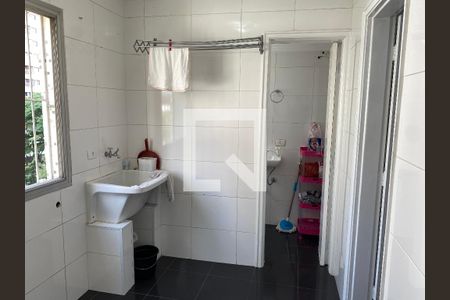 Apartamento à venda com 76m², 2 quartos e 1 vagaÁrea de Serviço