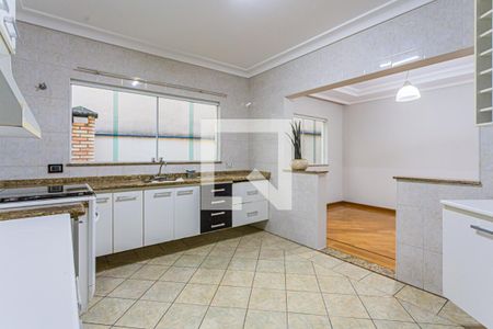 Casa à venda com 250m², 3 quartos e 5 vagas Casa à venda com 250m², 3 quartos e 5 vagasCozinha