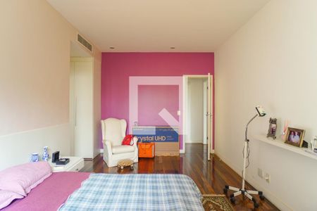 Apartamento à venda com 333m², 4 quartos e 3 vagasSuíte 4