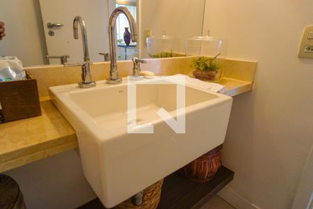 Apartamento à venda com 333m², 4 quartos e 3 vagasLavabo