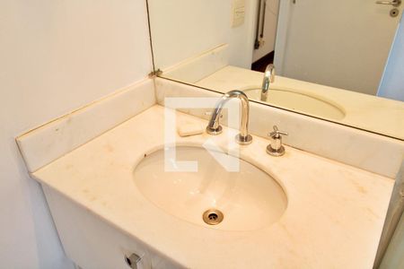 Apartamento para alugar com 72m², 2 quartos e 2 vagas Apartamento para alugar com 72m², 2 quartos e 2 vagasBanheiro da Suíte 2