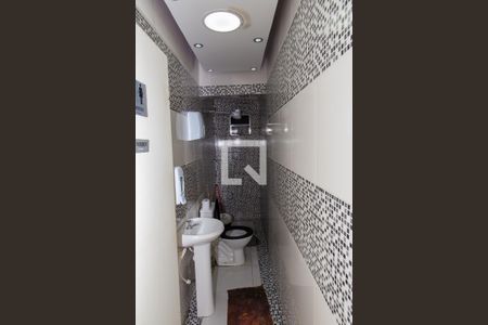 Casa à venda com 445m², 7 quartos e 5 vagasBanheiro