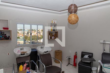 Casa à venda com 445m², 7 quartos e 5 vagasCozinha