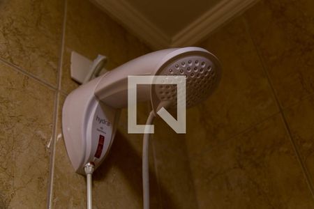 Apartamento para alugar com 200m², 3 quartos e 2 vagasBanheiro Social - Chuveiro