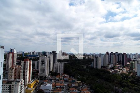 Apartamento para alugar com 200m², 3 quartos e 2 vagasVista da Suíte 1