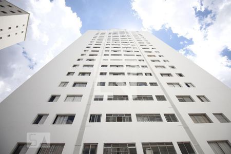 Apartamento para alugar com 200m², 3 quartos e 2 vagas Apartamento para alugar com 200m², 3 quartos e 2 vagasFachada