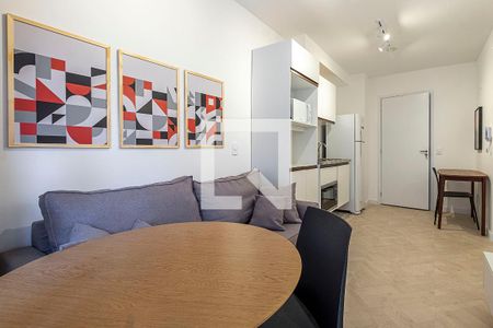 Sala/Cozinha de apartamento para alugar com 1 quarto, 32m² em Pinheiros, São Paulo