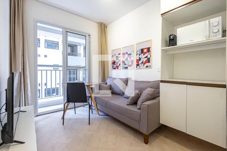 Sala/Cozinha de apartamento para alugar com 1 quarto, 32m² em Pinheiros, São Paulo