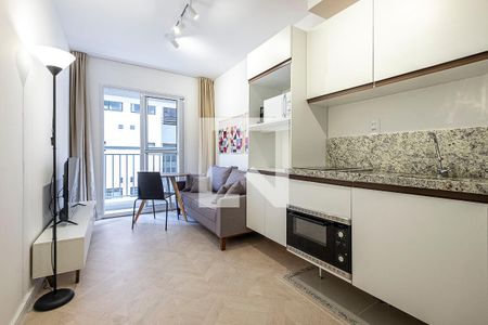 Sala/Cozinha de apartamento para alugar com 1 quarto, 32m² em Pinheiros, São Paulo