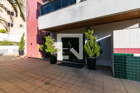 Apartamento à venda com 110m², 4 quartos e 2 vagasEntrada