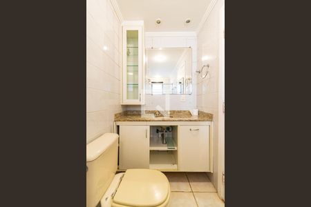 Apartamento à venda com 110m², 4 quartos e 2 vagasBanheiro da Suíte