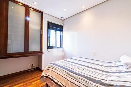 Apartamento à venda com 110m², 4 quartos e 2 vagasQuarto 4
