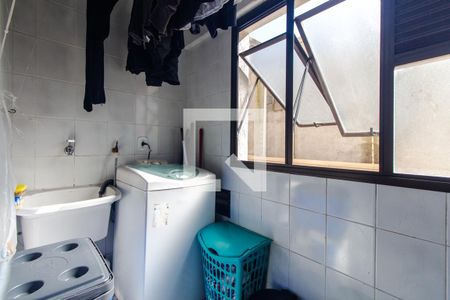 Apartamento à venda com 74m², 3 quartos e 1 vagaÁrea de serviço