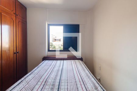 Apartamento à venda com 74m², 3 quartos e 1 vagaQuarto 2