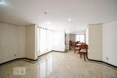 Apartamento à venda com 74m², 3 quartos e 1 vagaÁrea comum