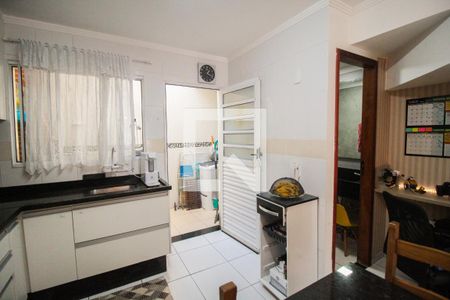 Casa de condomínio à venda com 70m², 2 quartos e 1 vagaCozinha