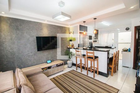 Sala de casa de condomínio à venda com 2 quartos, 70m² em Vila Monte Santo, São Paulo