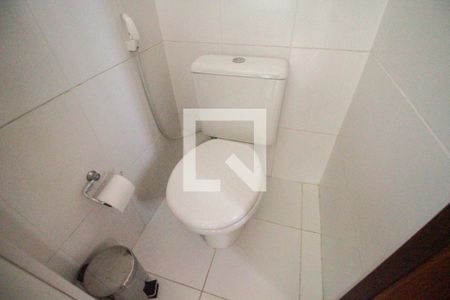 Casa de condomínio à venda com 70m², 2 quartos e 1 vagaBanheiro da Suíte 2