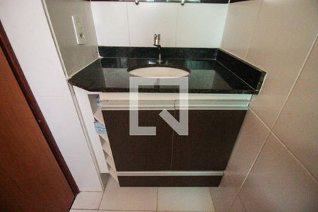 Casa de condomínio à venda com 70m², 2 quartos e 1 vagaBanheiro da Suíte 1