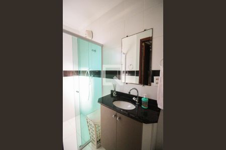 Casa de condomínio à venda com 70m², 2 quartos e 1 vagaBanheiro da Suíte 2