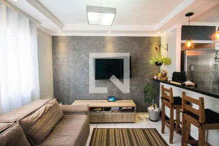 Sala de casa de condomínio à venda com 2 quartos, 70m² em Vila Monte Santo, São Paulo