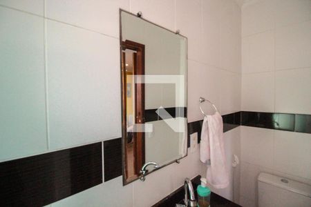 Casa de condomínio à venda com 70m², 2 quartos e 1 vagaBanheiro da Suíte 2