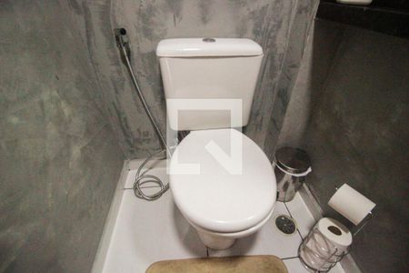 Casa de condomínio à venda com 70m², 2 quartos e 1 vagaLavabo