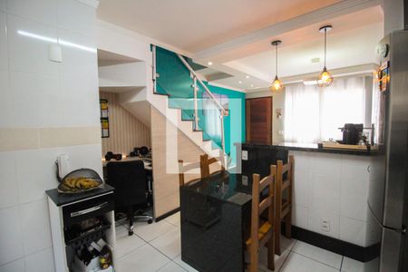 Casa de condomínio à venda com 70m², 2 quartos e 1 vagaCozinha