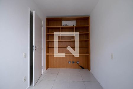 Apartamento à venda com 101m², 3 quartos e 2 vagasQuarto 2