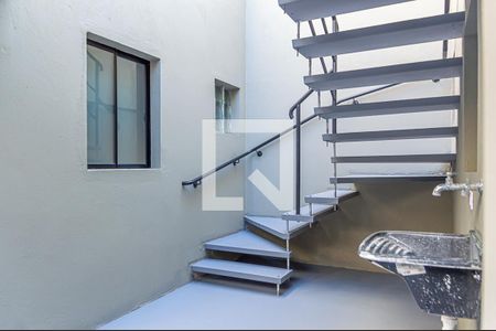 Studio para alugar com 16m², 1 quarto e sem vaga Studio para alugar com 16m², 1 quarto e sem vagaÁrea de serviço coletivo