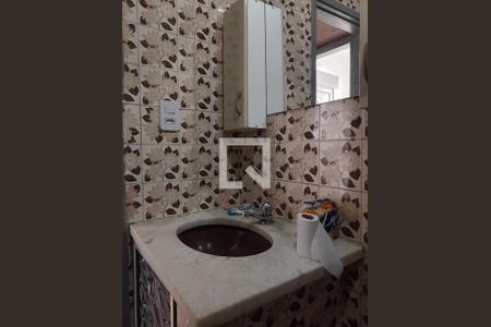 Apartamento para alugar com 48m², 2 quartos e sem vagaBanheiro