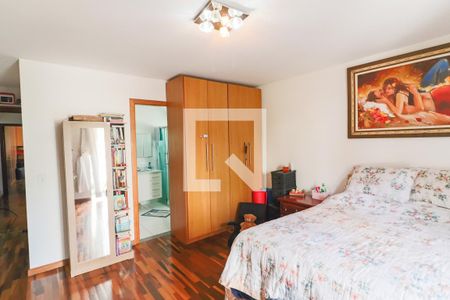 Casa à venda com 195m², 3 quartos e 4 vagasSuite 3