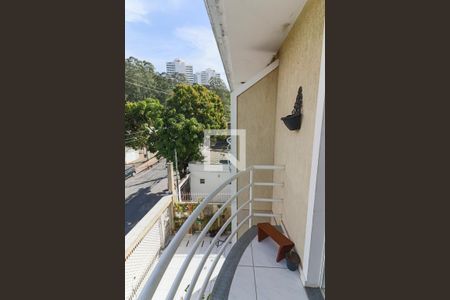Casa à venda com 195m², 3 quartos e 4 vagasVaranda