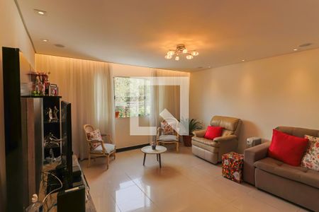 Sala de casa à venda com 3 quartos, 195m² em Jardim das Vertentes, São Paulo