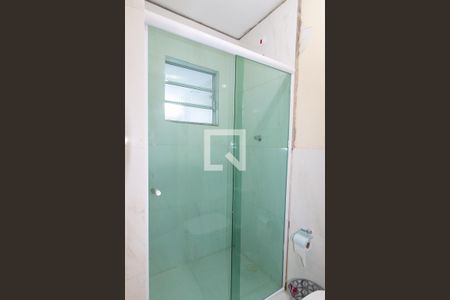 Casa para alugar com 350m², 4 quartos e 6 vagas Casa para alugar com 350m², 4 quartos e 6 vagasBanheiro