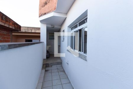 Casa para alugar com 350m², 4 quartos e 6 vagas Casa para alugar com 350m², 4 quartos e 6 vagasLavanderia