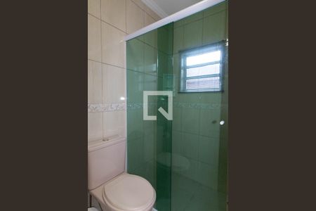 Casa para alugar com 350m², 4 quartos e 6 vagas Casa para alugar com 350m², 4 quartos e 6 vagasBanheiro dfa Suíte 2