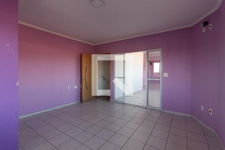 Casa para alugar com 350m², 4 quartos e 6 vagas Casa para alugar com 350m², 4 quartos e 6 vagasHall do Salão de Festa