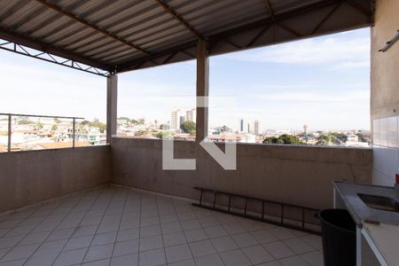 Casa para alugar com 350m², 4 quartos e 6 vagas Casa para alugar com 350m², 4 quartos e 6 vagasÁrea Exterma do Salão de Festa