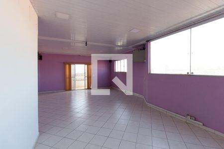 Casa para alugar com 350m², 4 quartos e 6 vagas Casa para alugar com 350m², 4 quartos e 6 vagasSalão de Festa